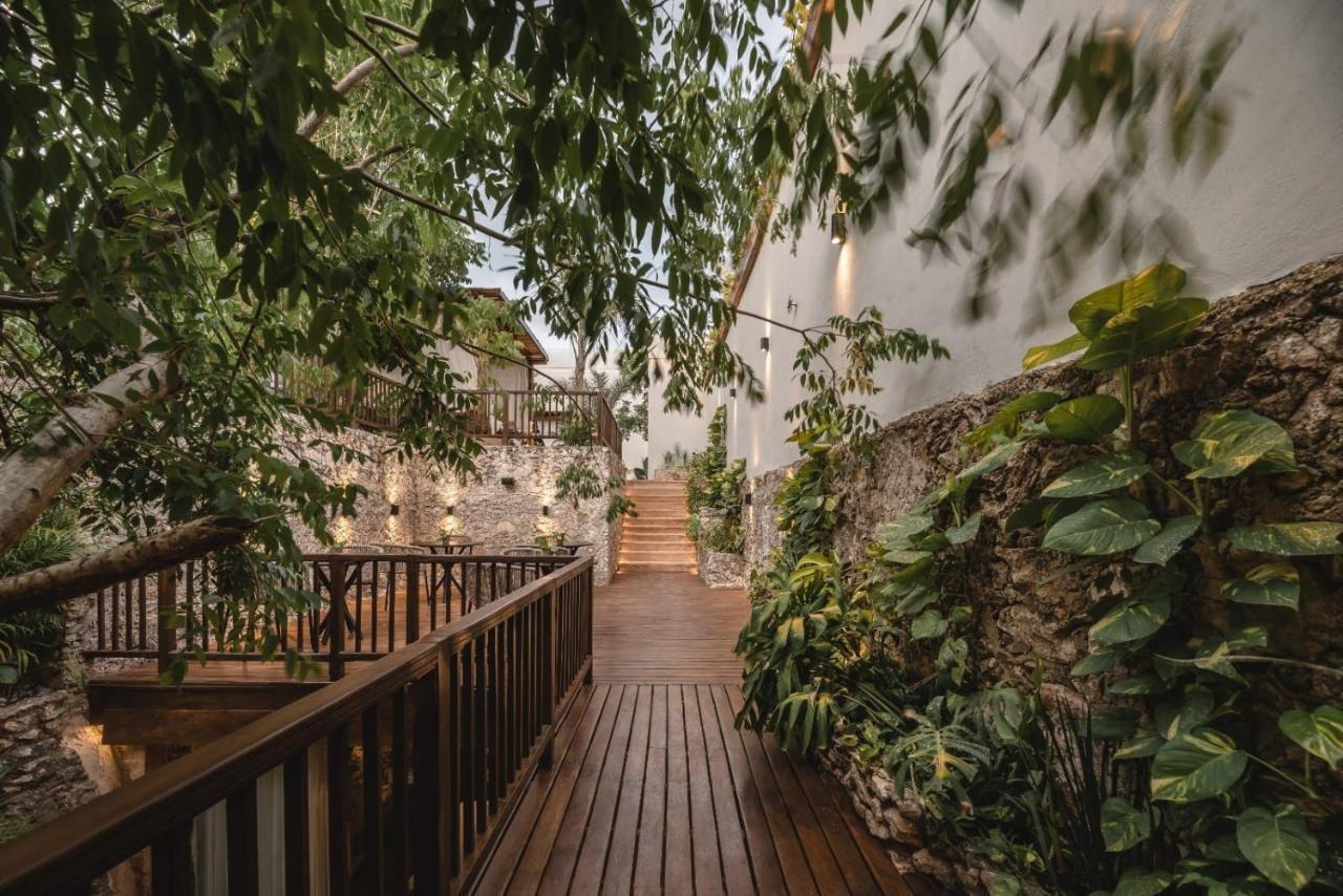 Hotel Sutuk Valladolid  Extérieur photo