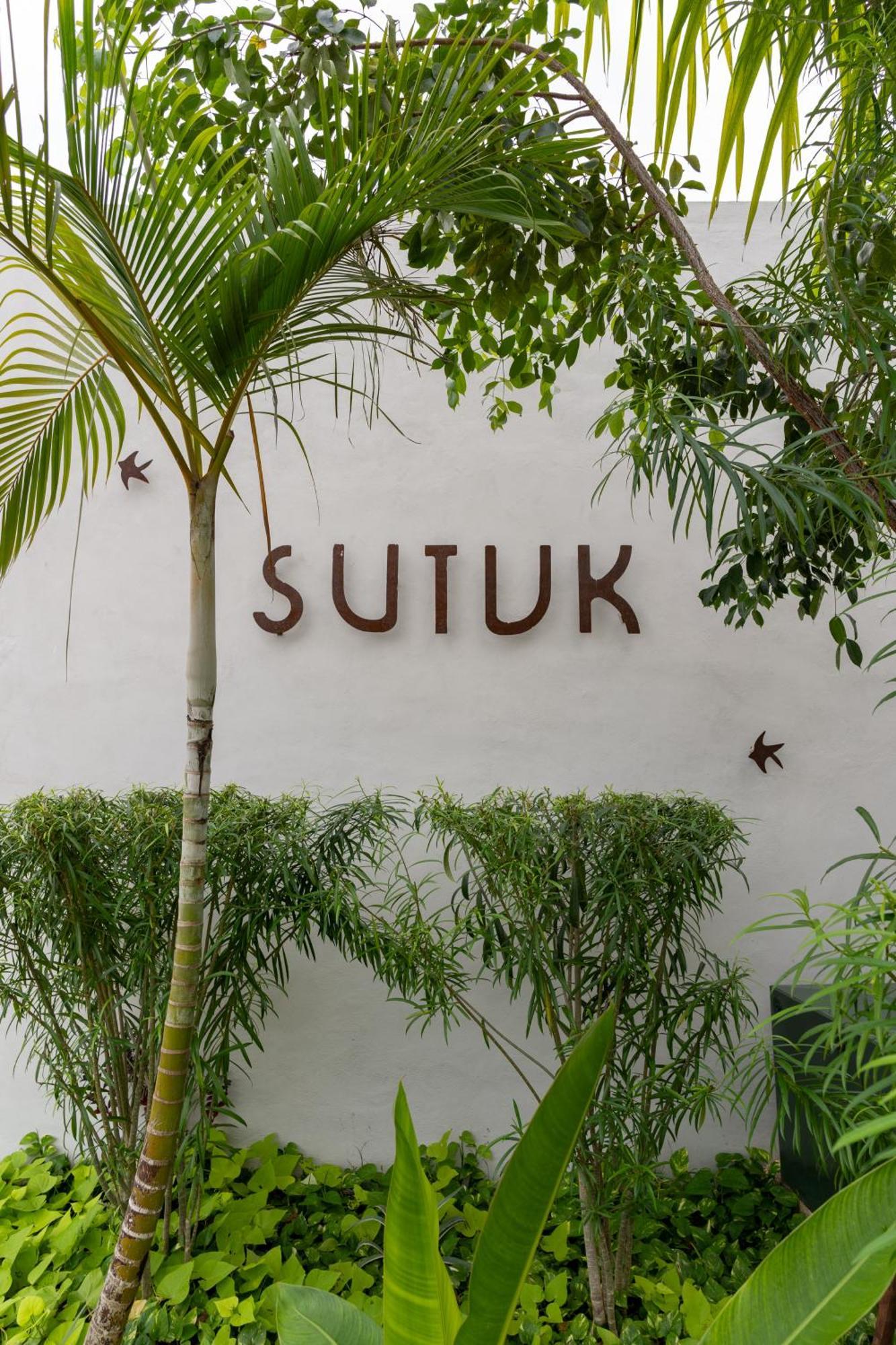 Hotel Sutuk Valladolid  Extérieur photo